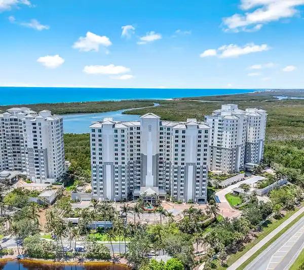 GATED CONDO WITH ELEVATOR, SUNSET VIEWS, AMENITIES