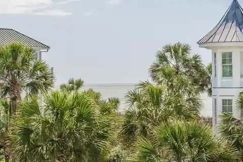 Wonderful Second Row Ocean-view Home