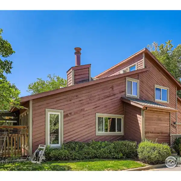 RARE OPPORTUNITY  IN A DESIRABLE NEIGHBORHOOD