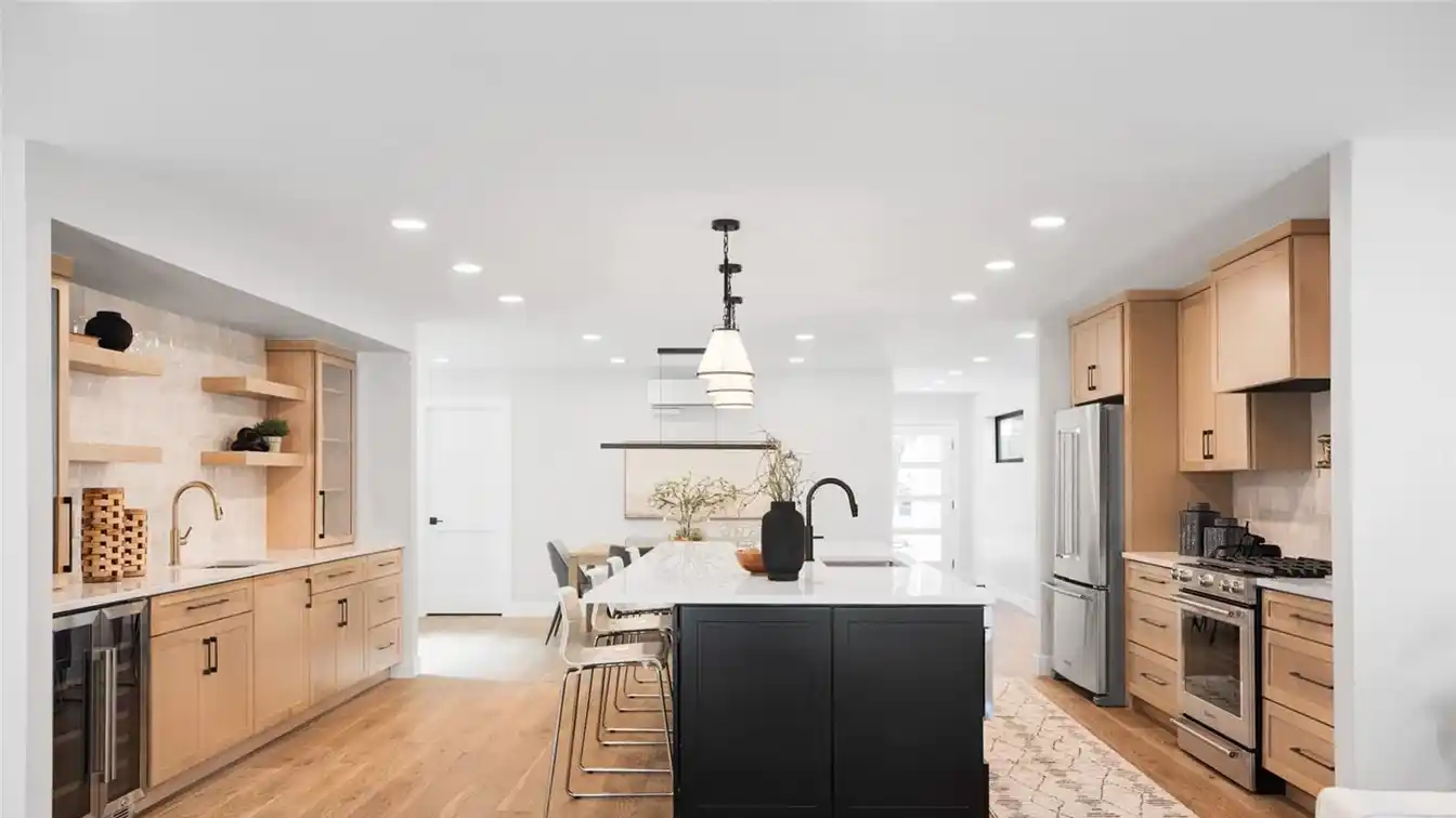 New Luxury Residence in the Heart of the Highlands