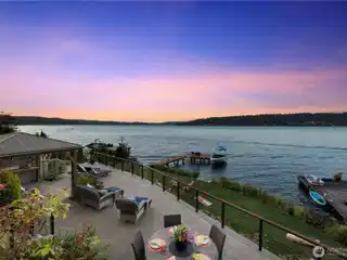 Breezy Lakeside Haven