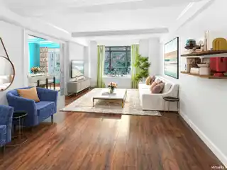 Pet-friendly Art Deco with Stunning Roof Views