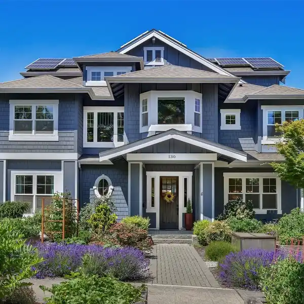 NEWER CRAFTSMAN HOME ON A WELCOMING STREET