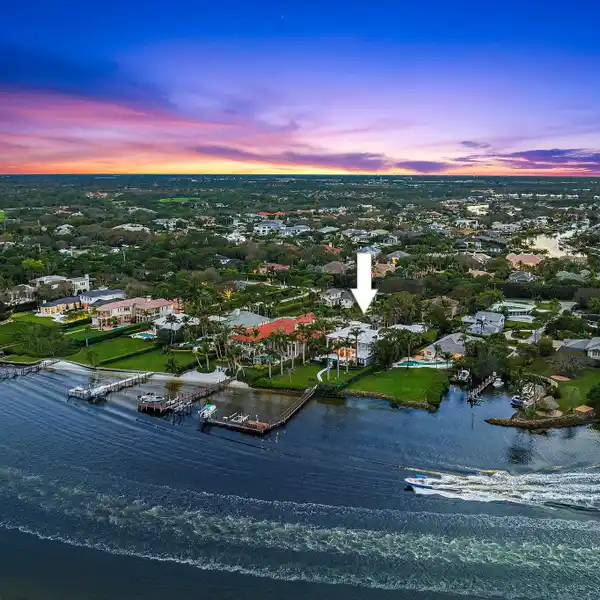 PREMIER WATERFRONT ESTATE IN JUPITER
