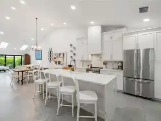 Elegantly Remodeled Residence in the Villas of Park Shore