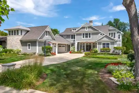 Experience Elevated Living