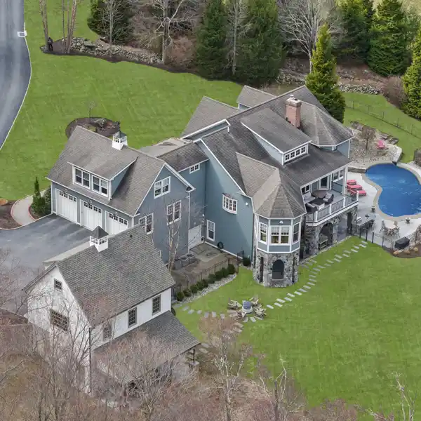 UNPARALLELED RESIDENCE ON OVER FOUR ACRES