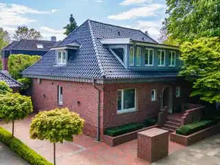 Gorgeous Modernized Home