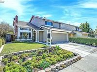 HIGHLY COVETED ARDENWOOD SINGLE-FAMILY HOME