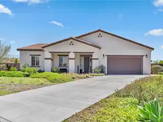 Entertainer's Dream Home and Lot