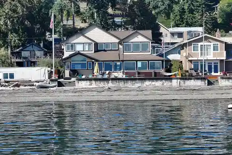 Immaculate Waterfront Living in Clinton