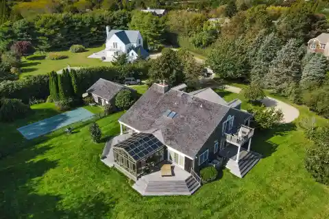 Four Bedroom Rental on One Acre in the Heart of Bridgehampton