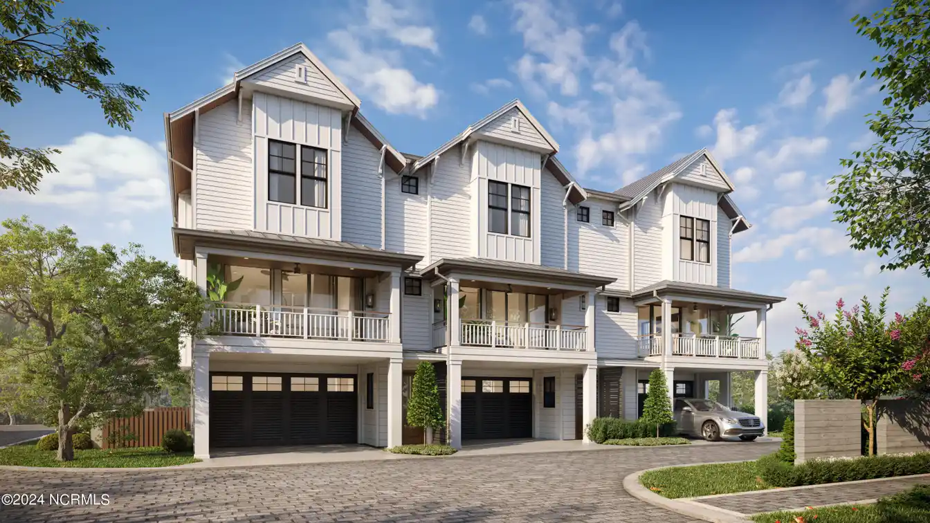 Luxury Three Bedroom Townhome in the Lane