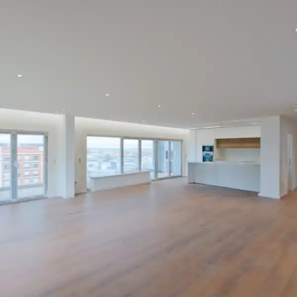 MODERN APARTMENT WITH TERRACE IN PRIVATE CONDOMINIUM FEATURING POOL AND GYM