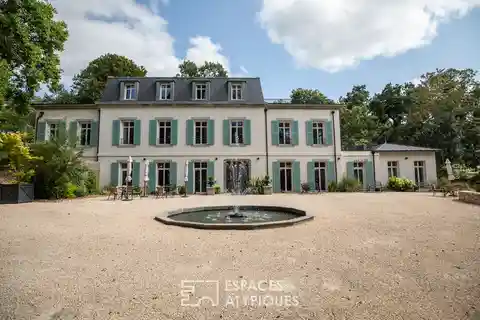 Fully Renovated 19th-Century Manor House