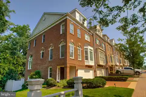 Brick Federal-Style Beauty with Parkland Views