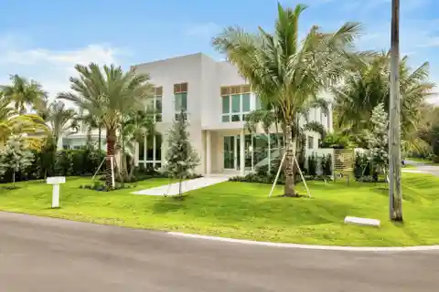 Brand New Turnkey Home in East Delray