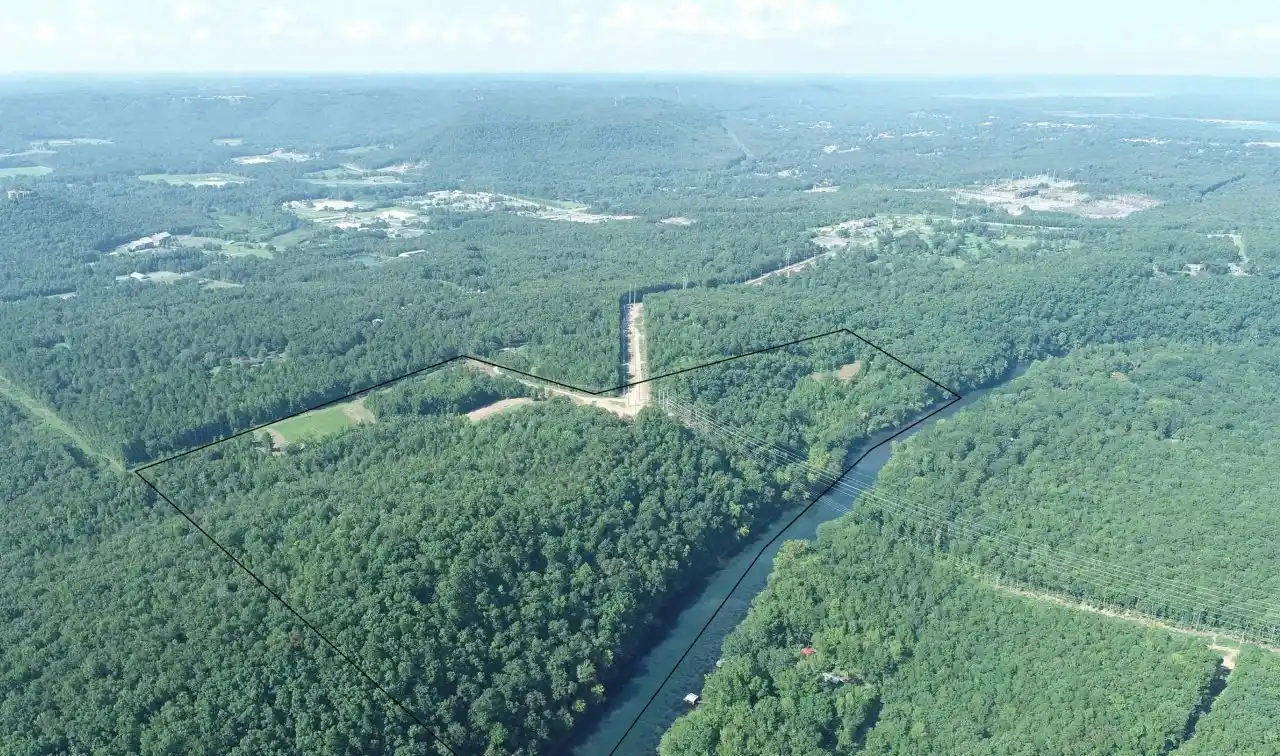 75 Unrestricted Acres - Great for Private Estate