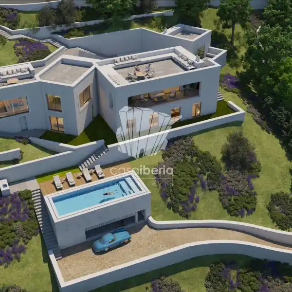 SUMPTUOUS FIVE BEDROOM DETACHED VILLA