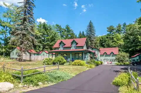 Spruce Moose Lodge