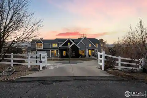 Modern Sophistication with Tranquil Country Living