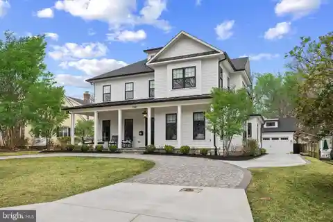 Exceptional Residence in Perfect Location