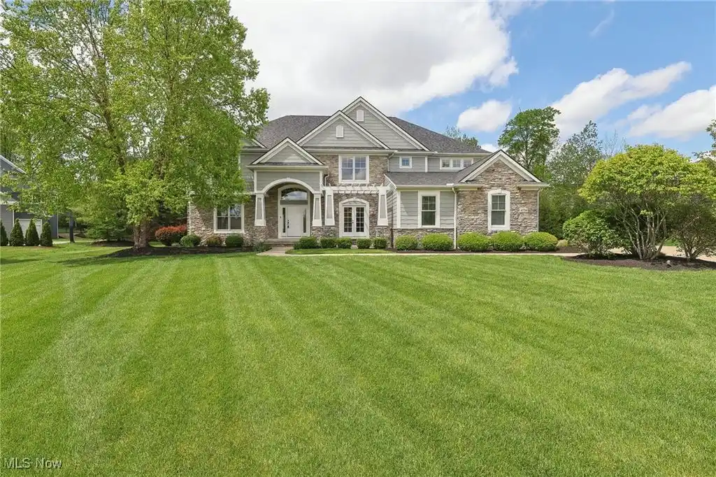 Modern Comforts in Prestigious Enclave