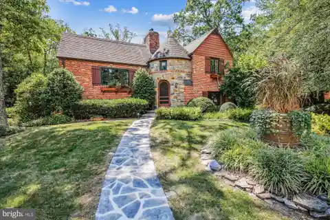 Original Zeller Cotswold Tudor in Manor Country Club