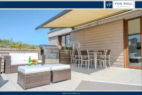 Luxurious Penthouse Above the Rooftops