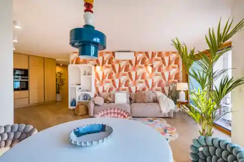 Completely Renovated and Furnished Two Bedroom Apartment in Cascais
