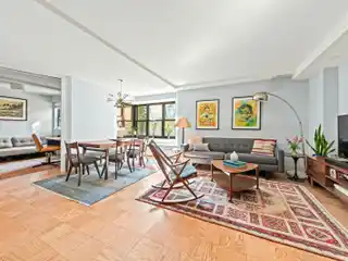 Beautifully Renovated Home with Treetop Views