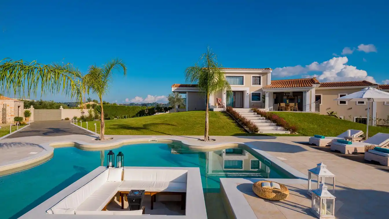 Luxury Zakynthos Villa for Rent