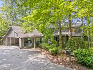 Mountain Retreat in Prestigious Champion Hills