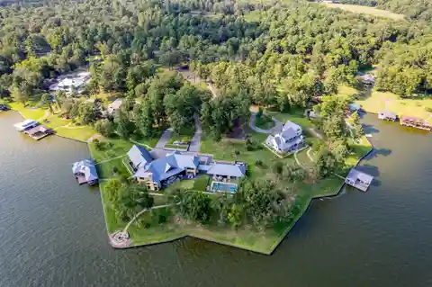 The Crown Jewel of Lake Cypress Springs