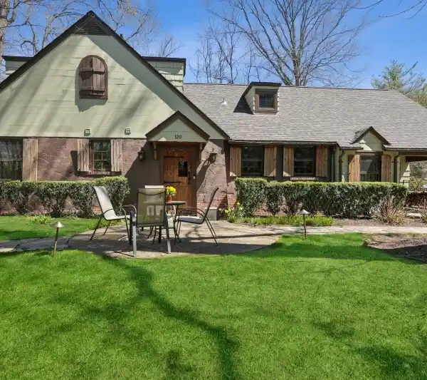BEAUTIFUL COMPLETELY UPDATED HOME