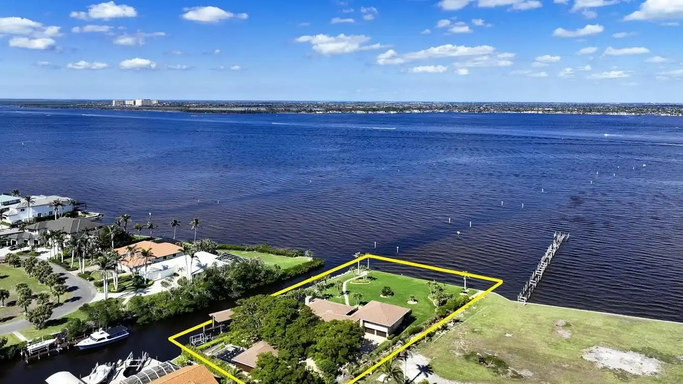 Rare Opportunity on the Caloosahatchee