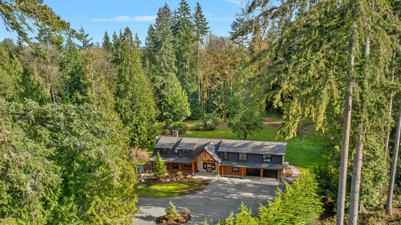 Remodeled Luxury Lodge
