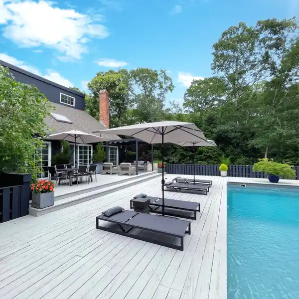 VERY STYLISH HOME FOR ENTERTAINING