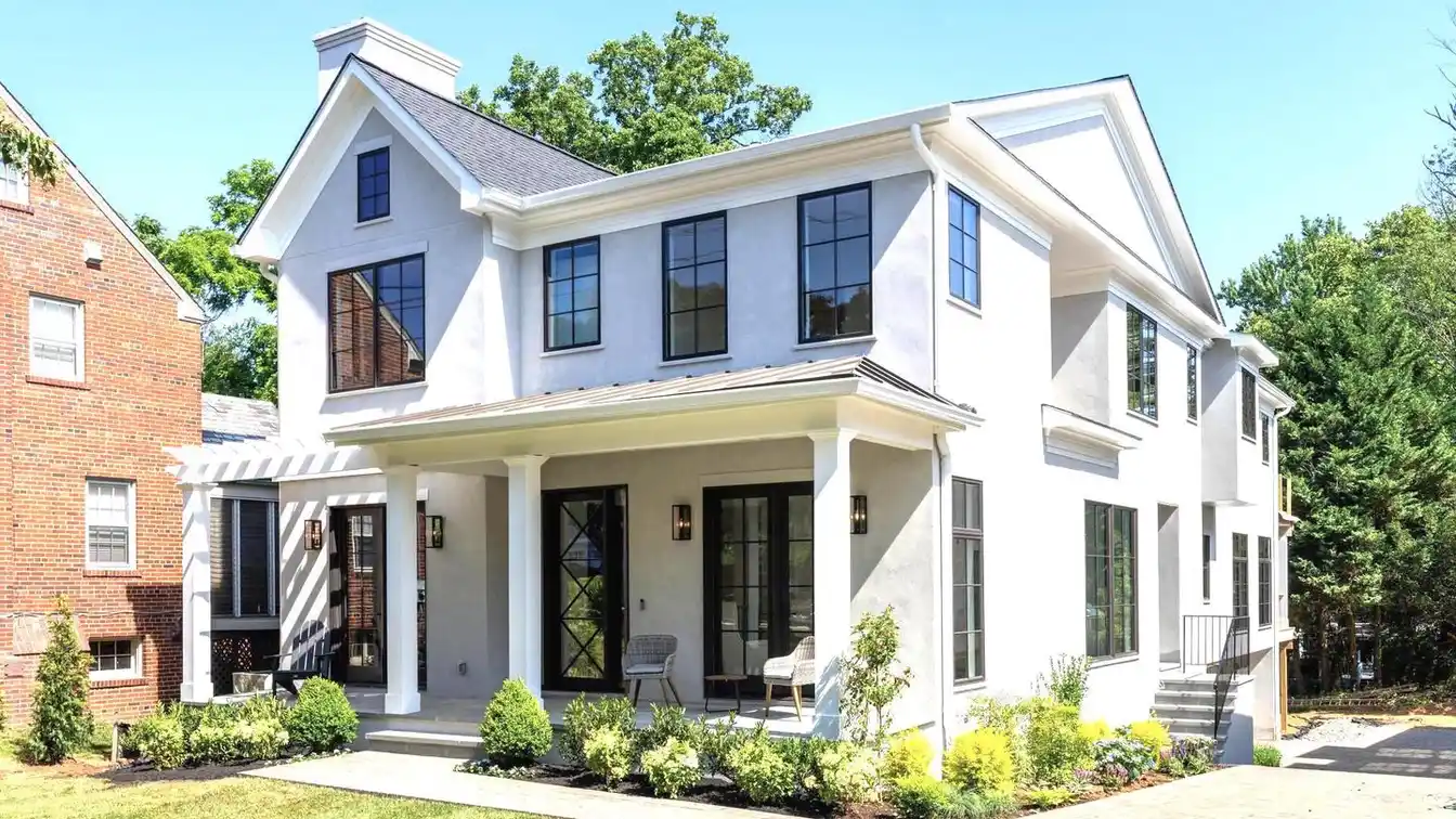 Brand-new Residence in the Heart of Martin's Additions