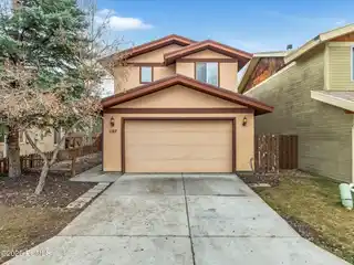 Inviting Home in Blackhawk Station