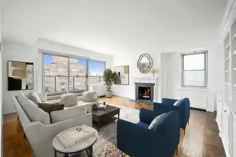 Oversized Light-Filled Five Room Apartment