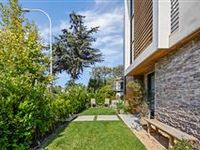 AN EXQUISITE TOWNHOME