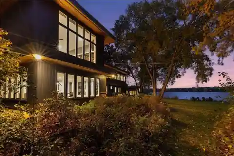 Lakeside Mid-Century Modern Gem