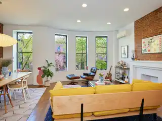 Prewar Charm in Picturesque Carroll Gardens