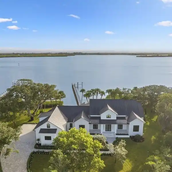 RIVERFRONT ESTATE SANCTUARY | YOUR PRIVATE RESORT