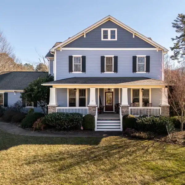 GORGEOUS TRADITIONAL HOME WITH AN APPEALING PLAN