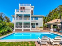 GORGEOUS FULLY RENOVATED SULLIVAN'S ISLAND HOME