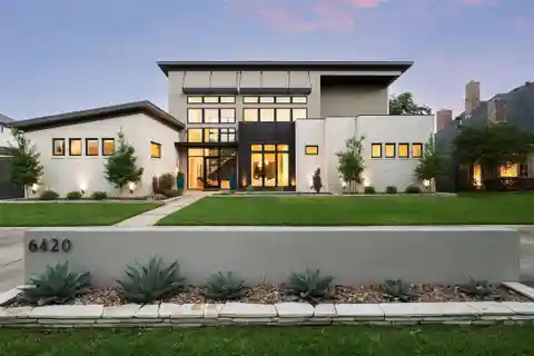 Modern Masterpiece in Preston Hollow