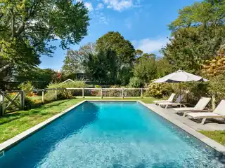 Sunny Farmhouse for Rent