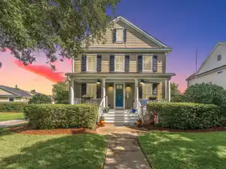 Charming Daniel Island Home with Pool Access